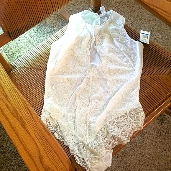 Lace ivory lingerie - Picture 1 of 5